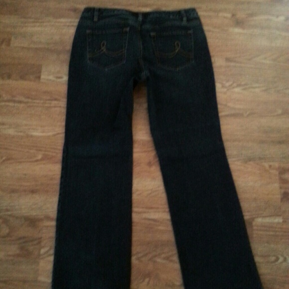 Jeans - Picture 2 of 2