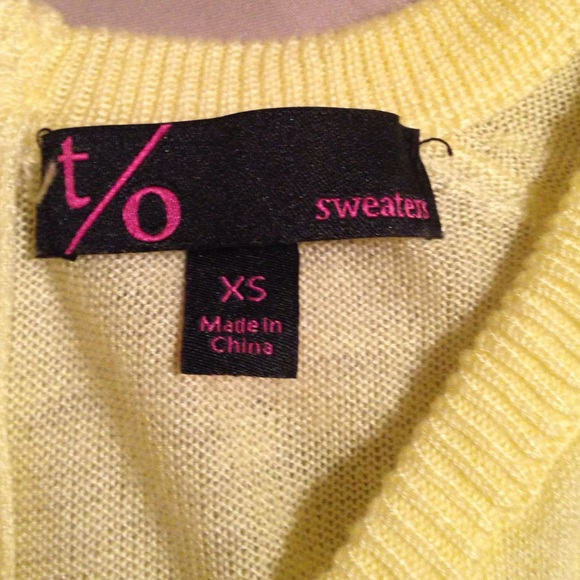 Sheer yellow top - Picture 2 of 3