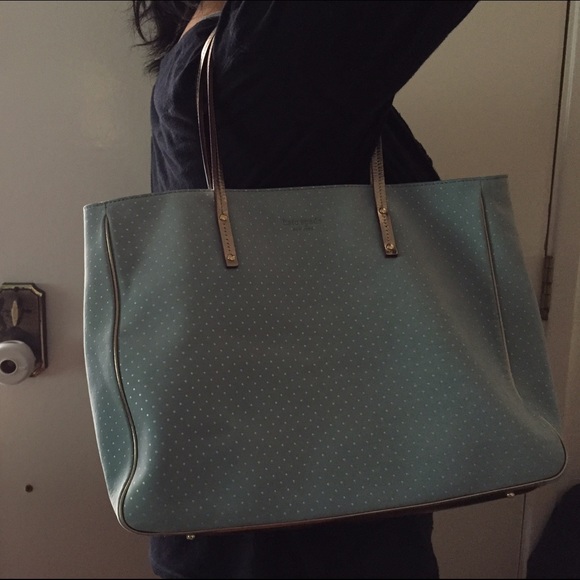 Authentic Kate Spade Tote - Picture 4 of 4