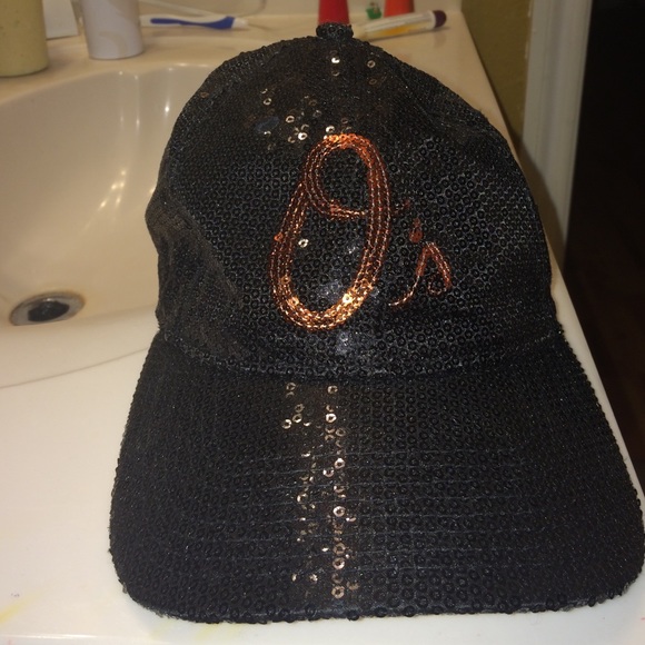 Victoria secret NEW ERA Orioles (O's) sequence hat