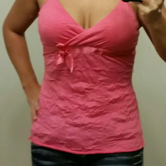 Hot pink Rue 21 crinkle tank top size small