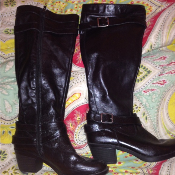Steve Madden leather boots