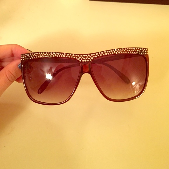 Brown and Stud Sunglasses