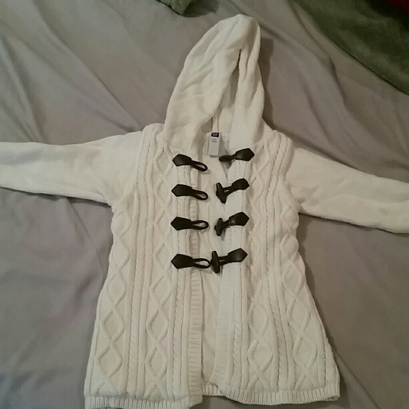Gap 2t sweater