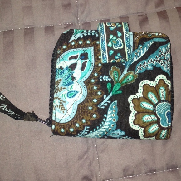 Vera Bradley wallet