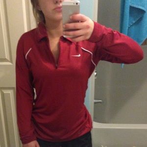 Nike Dri Fit Women's Elite 1/4 Zip Polo in Maroon