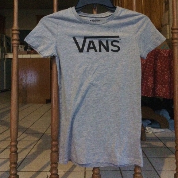 VANS grey t shirt