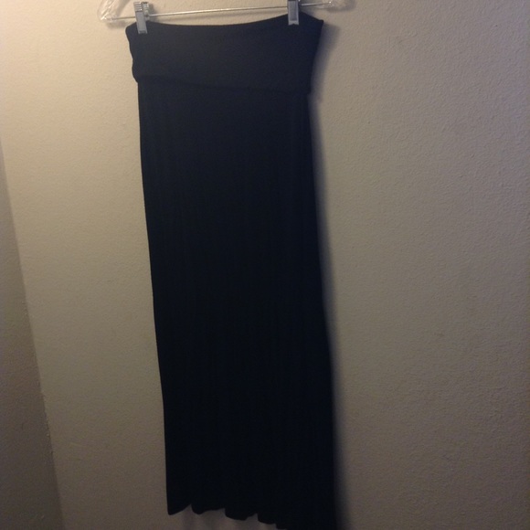 Black maxi skirt