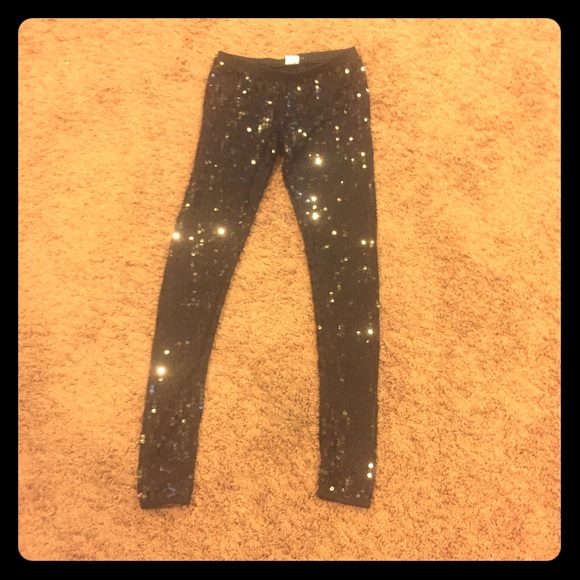 Lily White sequins black pants sz. Small