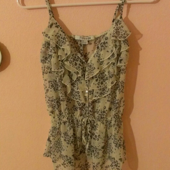 Leopard print top - Picture 1 of 2