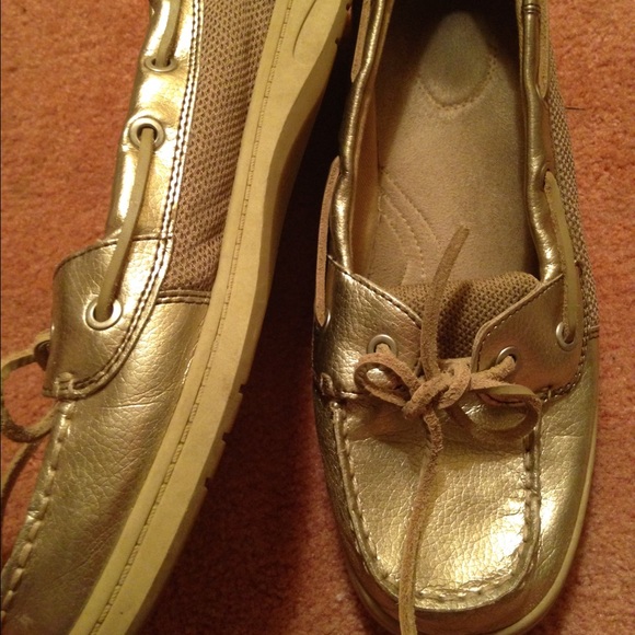 Gold boat shoes size 8.5