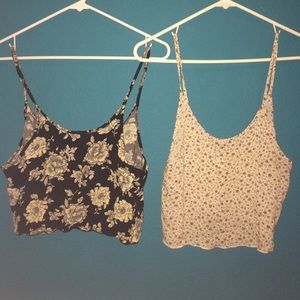 2 Brandy Melville crop tanks.