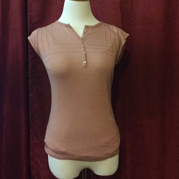 🚫BUNDLED Button down rose top🚫
