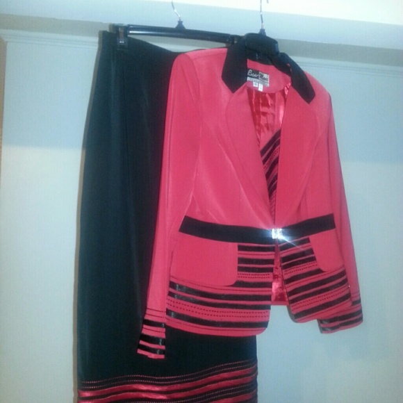 Ben Marc International Suit