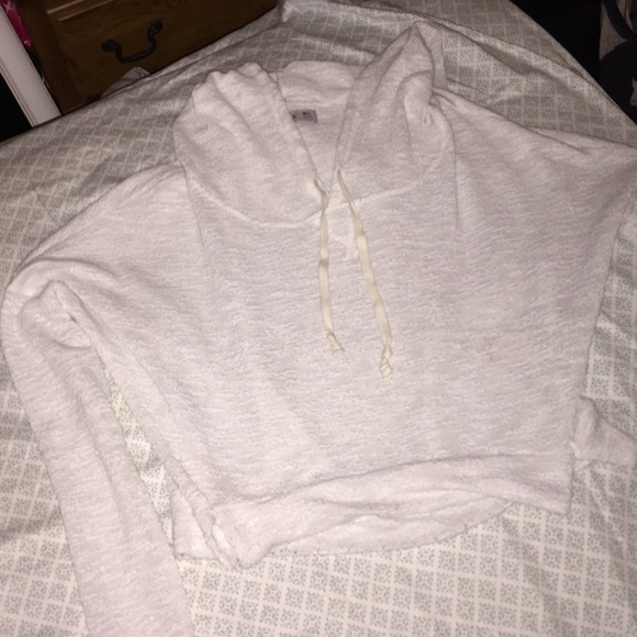 crop top sweater