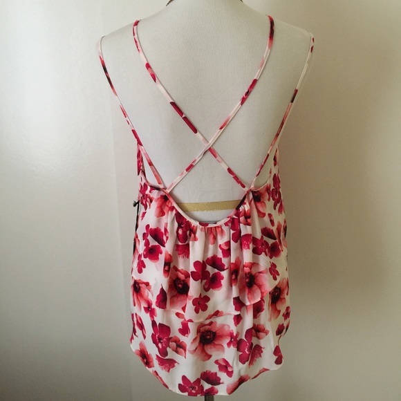 Floral top - Picture 3 of 3