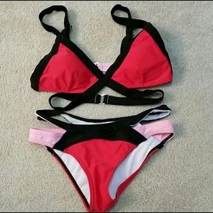 Medium color block bikini