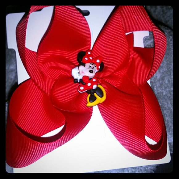 Handmade 6" grosgrain Minnie Mouse bow
