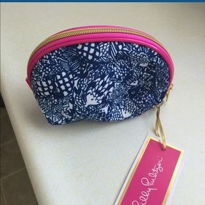 Bnwt Lilly for target makeup pouch