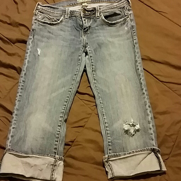 Hollister capri