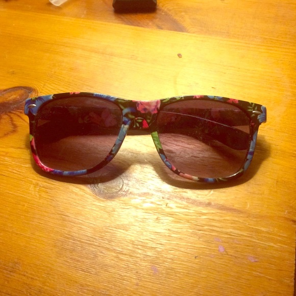 American eagle sunglasses