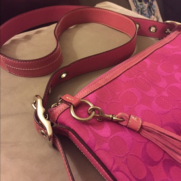 *Sold*Coach pink slim cross body bag.**sold** - Picture 2 of 4
