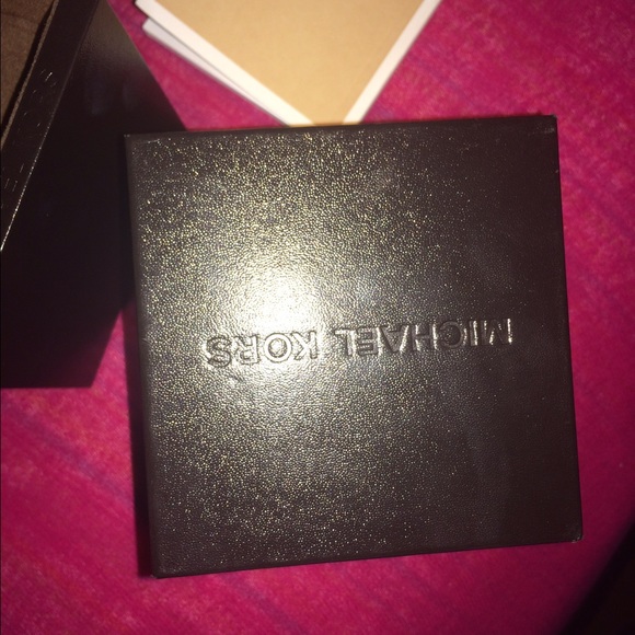 Mk box - Picture 2 of 4