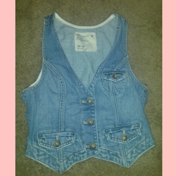 American Eagle Sleeveless Jean Vest XS - SO CUTE!