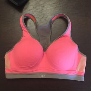 Victoria's Secret Incredible sports bra