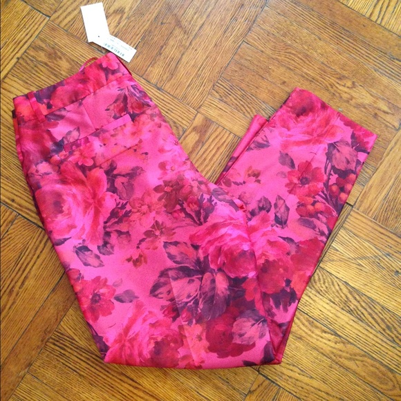 J. Crew Pants - J. Crew Cafe Capri Pants in Pink Floral