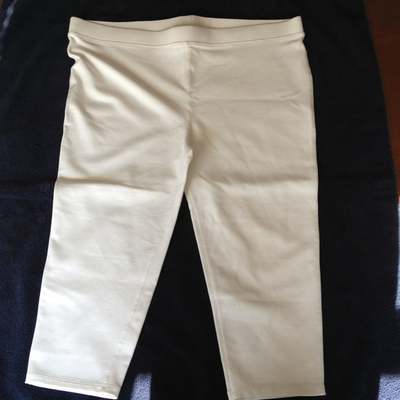 White Capri leggings XL