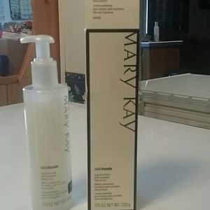 Mary Kay Satin Hands hand scrub