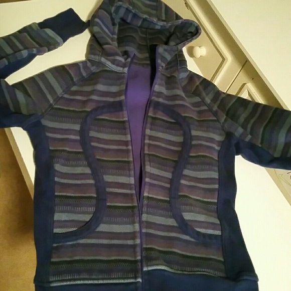 Lululemon scuba goodie
