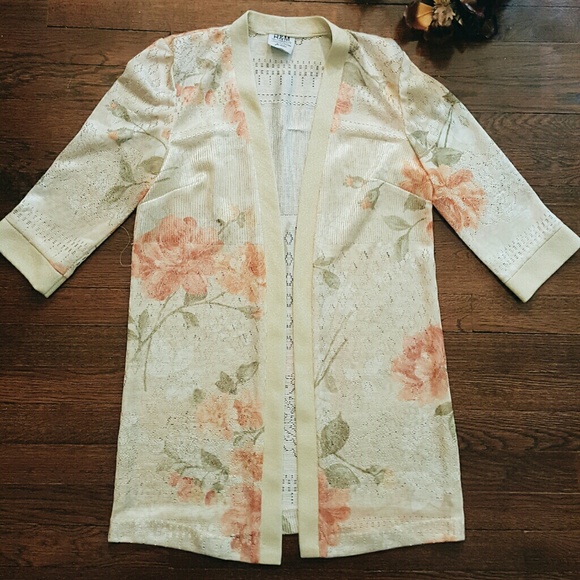 light weight floral cardigan-jacket