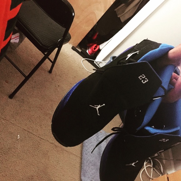 Jordan 18s