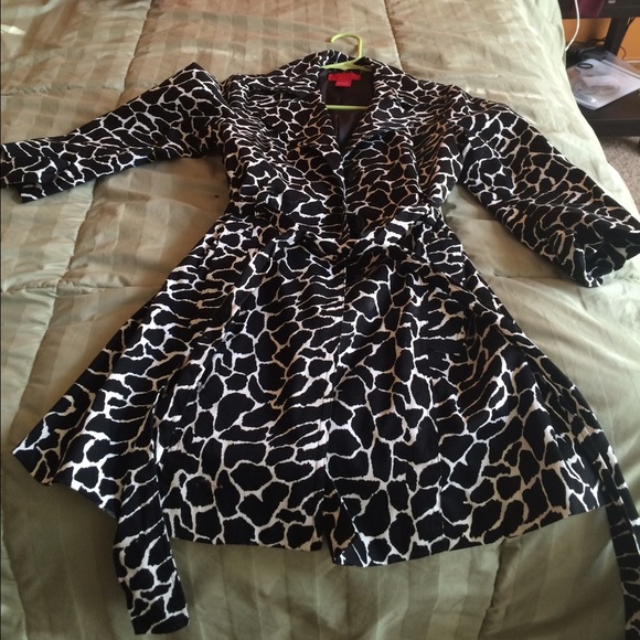 Bundle with pink polka dot shirt