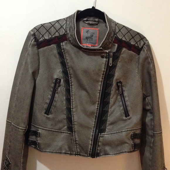 Motorcycle Jacket - Picture 3 of 4