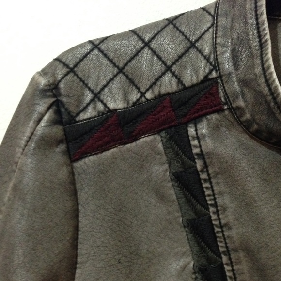 Motorcycle Jacket - Picture 4 of 4