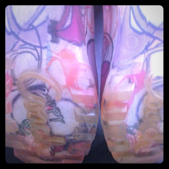 Coach rain boots (Confirming the size 8)