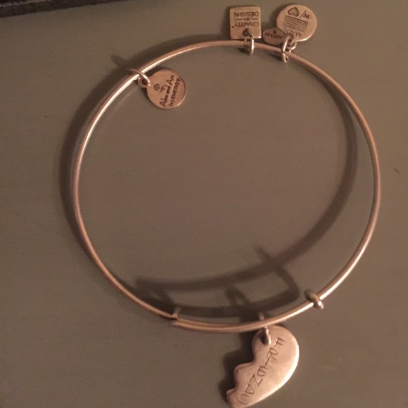 Alex and Ani *bundled*