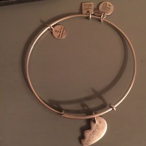 Alex and Ani *bundled*