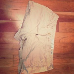 Aeropostale kaki shorts