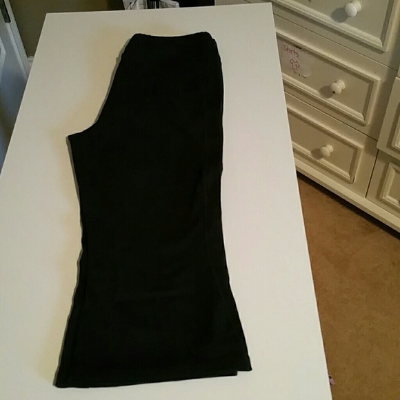 Lucy lucy power capri pants l