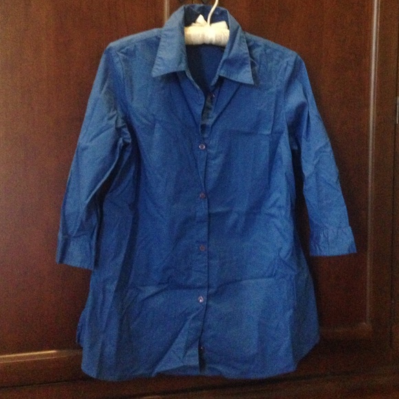 Blue Maternity top