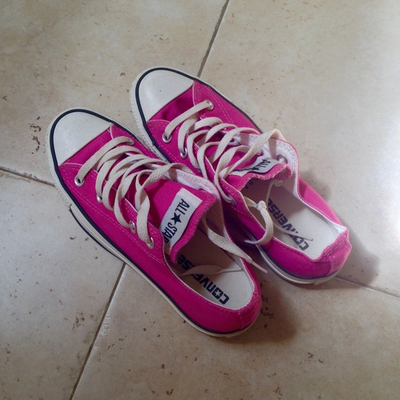 Hot pink Converse
