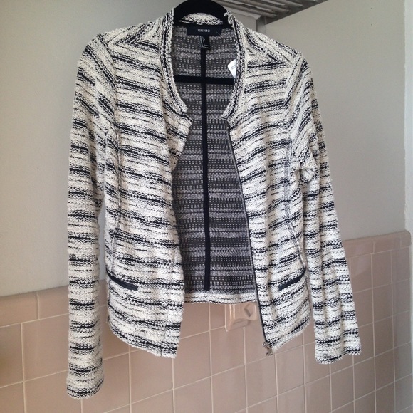Forever 21 Jackets & Blazers - Forever 21 Boucle Zip Up Jacket