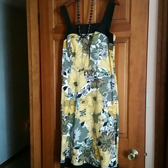 Sundress - Picture 1 of 2