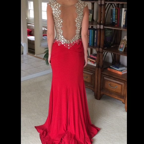 Red Jovani gown/ prom dress - Picture 3 of 4