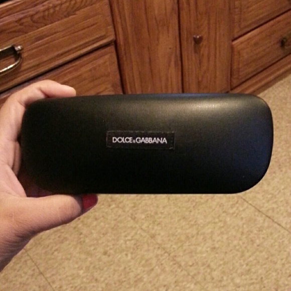 Dolce & Gabbana Case.