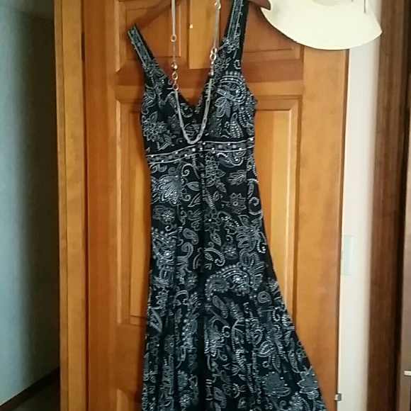 Sundress black and white